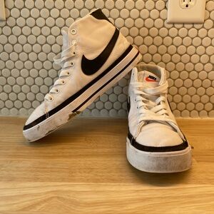 Nike court legacy